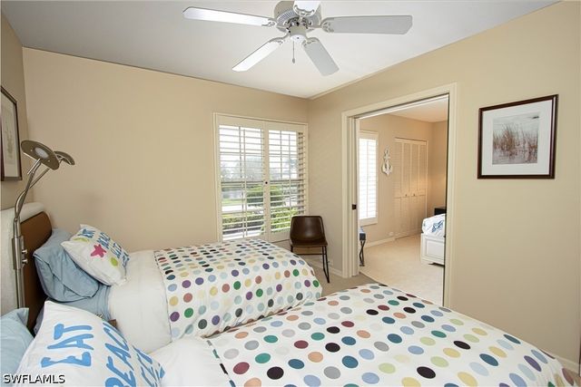 5637 Turtle Bay DR II-22, Naples, FL 34108