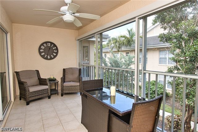 5637 Turtle Bay DR II-22, Naples, FL 34108