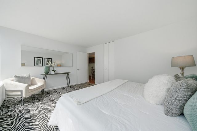 3550 N LAKE SHORE Drive 904, Chicago, IL 60657