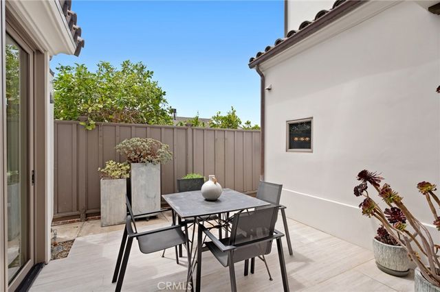 222 Orchid Avenue, Corona Del Mar, CA 92625