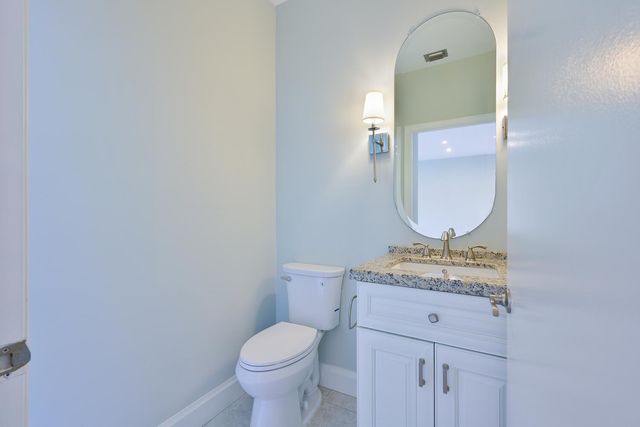 6817 Via Regina, Boca Raton, FL 33433