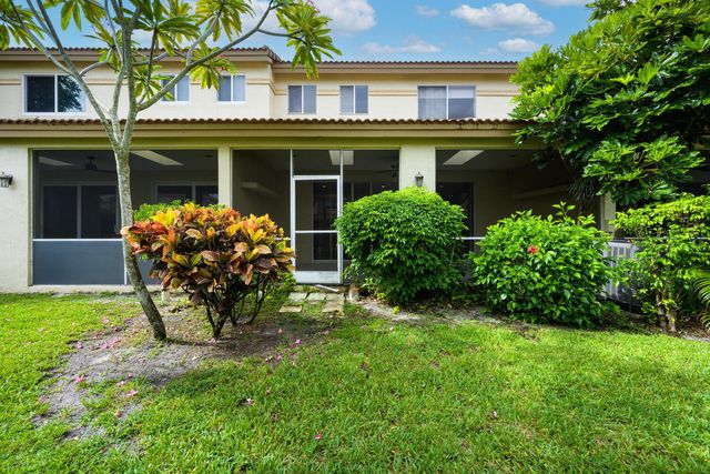 6817 Via Regina, Boca Raton, FL 33433