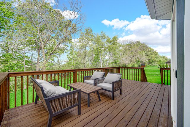 772 Cirque Drive, Crown Point, IN 46307