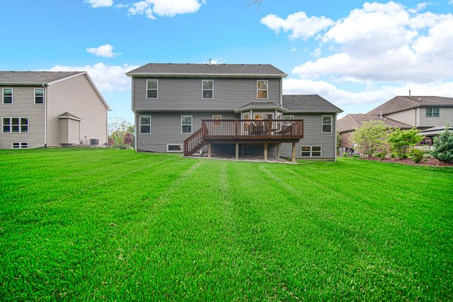 772 Cirque Drive, Crown Point, IN 46307