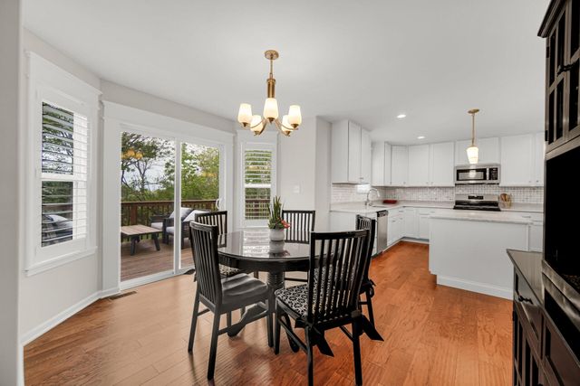772 Cirque Drive, Crown Point, IN 46307