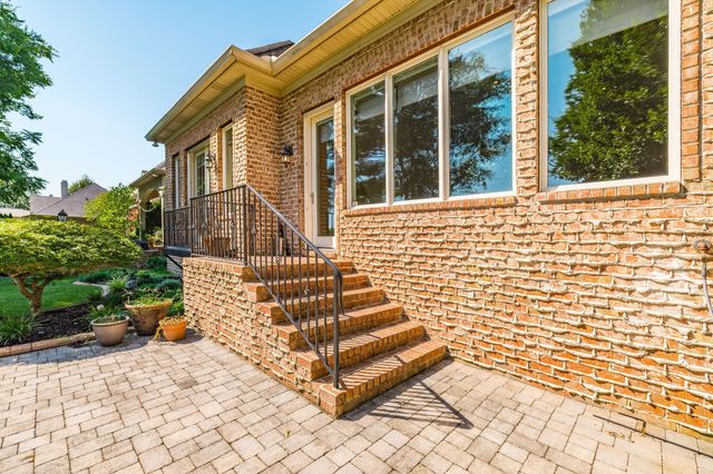 1165 Chloe Dr, Gallatin, TN 37066