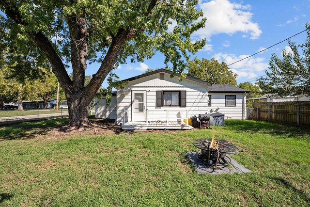 4601 S Vine Ave, Wichita, KS 67217