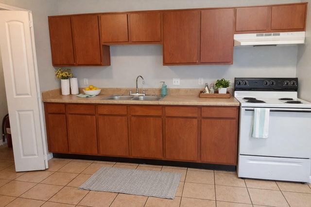 134 S Bend Court A, Willis, TX 77378