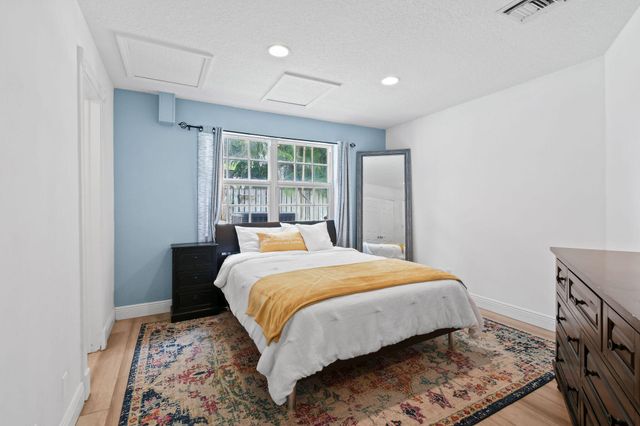 8110 W Lake Drive, West Palm Beach, FL 33406