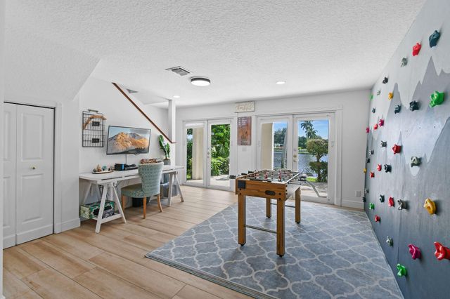 8110 W Lake Drive, West Palm Beach, FL 33406