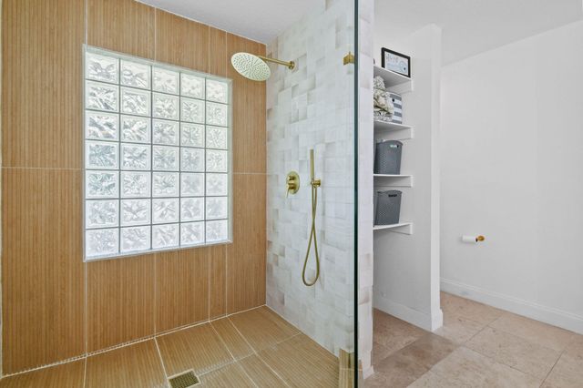 8110 W Lake Drive, West Palm Beach, FL 33406