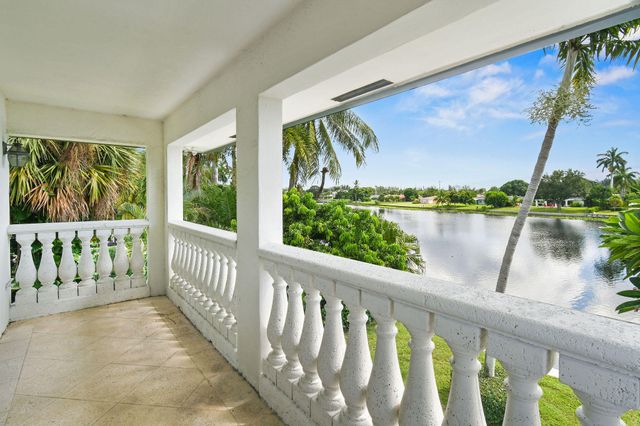 8110 W Lake Drive, West Palm Beach, FL 33406