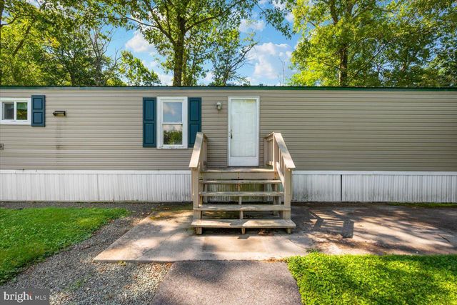 10796 ASH DRIVE #2, Waynesboro, PA 17268