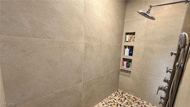 1138 Port Sunlight Court, Henderson, NV 89014