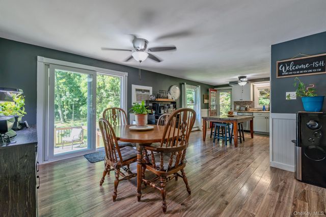 28 Buck Lane, Saugerties, NY 12477