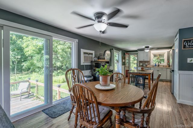 28 Buck Lane, Saugerties, NY 12477