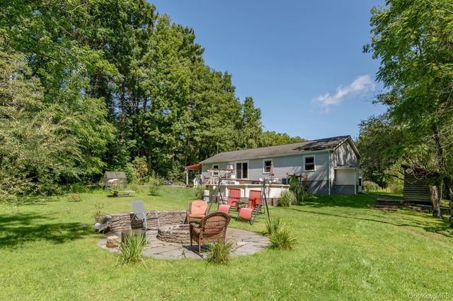 28 Buck Lane, Saugerties, NY 12477