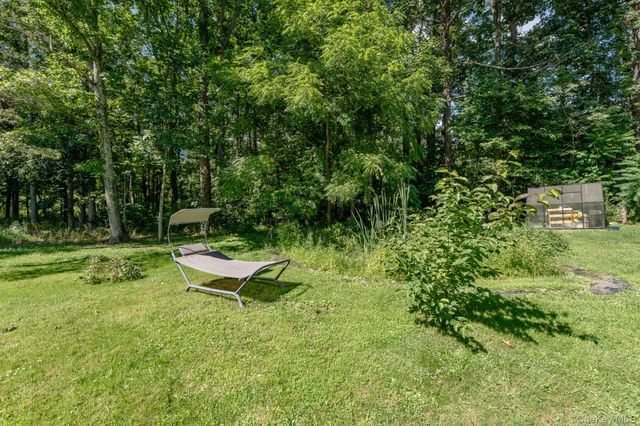 28 Buck Lane, Saugerties, NY 12477