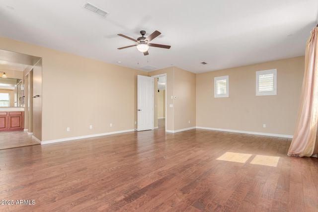 882 E Parkview Drive, Gilbert, AZ 85295