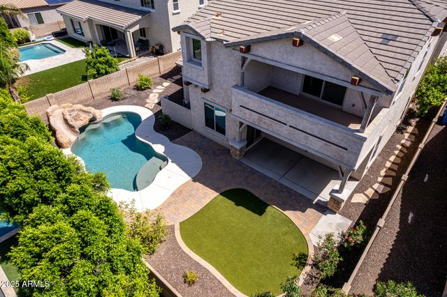 882 E Parkview Drive, Gilbert, AZ 85295