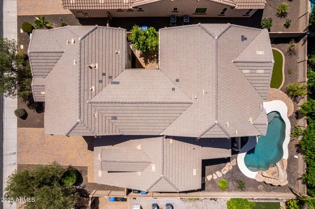 882 E Parkview Drive, Gilbert, AZ 85295