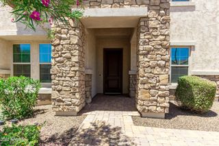 882 E Parkview Drive, Gilbert, AZ 85295