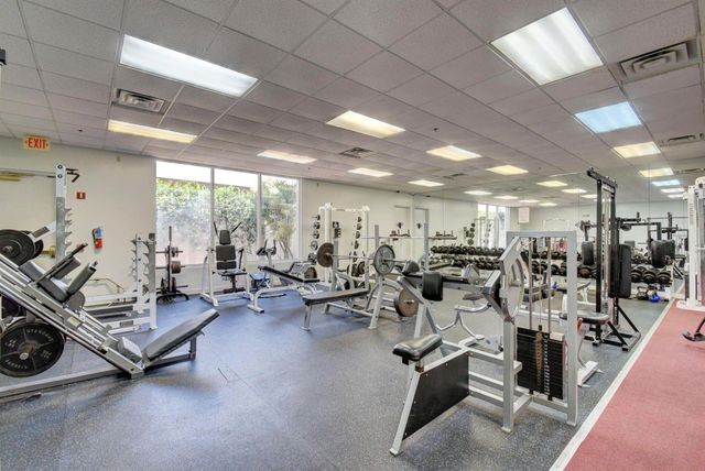 6264 Barton Creek Court, Lake Worth, FL 33463