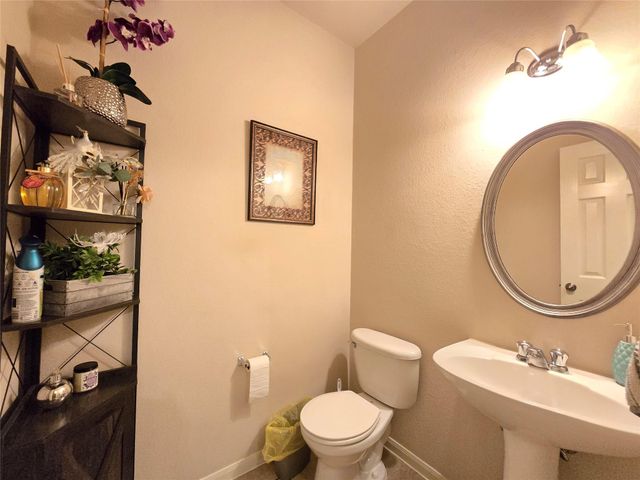 204 Valona LOOP, Round Rock, TX 78681