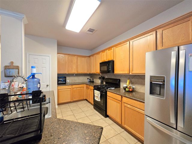 204 Valona LOOP, Round Rock, TX 78681