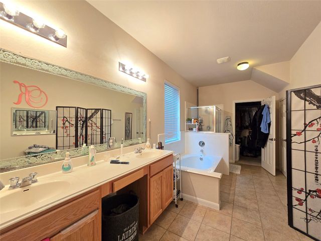 204 Valona LOOP, Round Rock, TX 78681