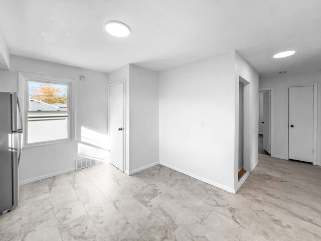 1304 Freeland Avenue, Calumet City, IL 60409