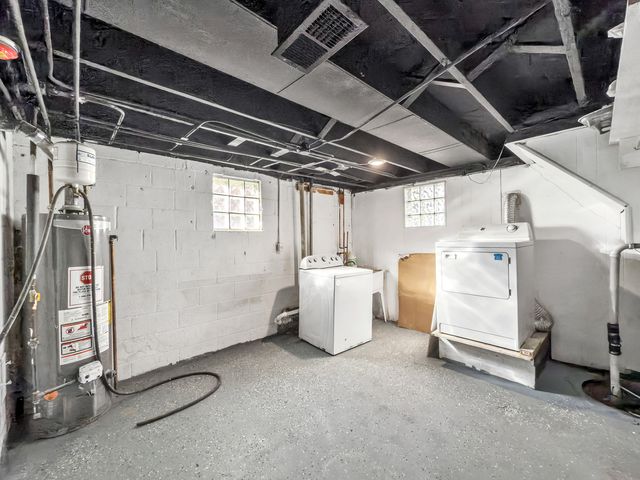 1304 Freeland Avenue, Calumet City, IL 60409