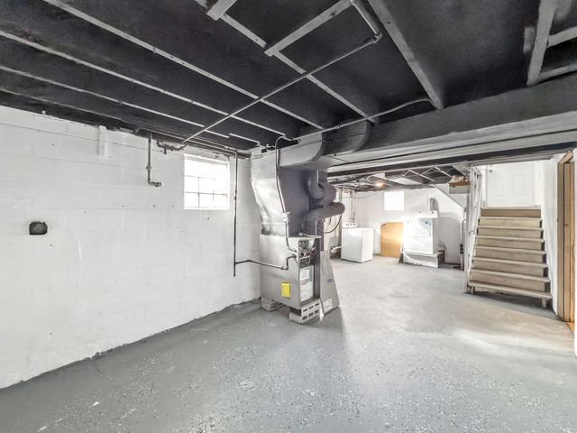 1304 Freeland Avenue, Calumet City, IL 60409