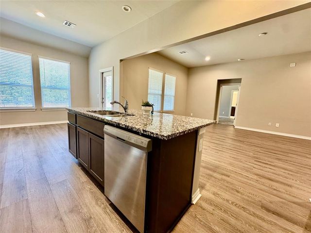 10901 SW 19th Street, Yukon, OK 73099