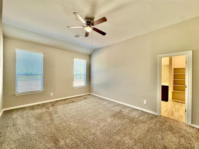 10901 SW 19th Street, Yukon, OK 73099