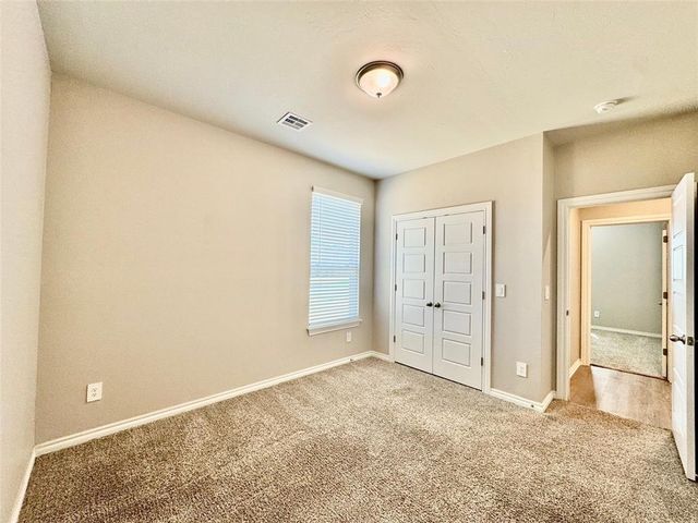 10901 SW 19th Street, Yukon, OK 73099