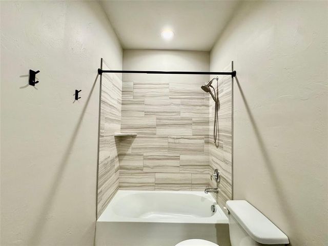 10901 SW 19th Street, Yukon, OK 73099