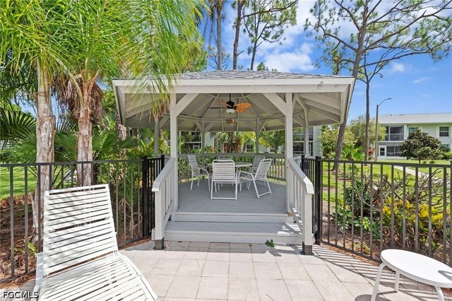 7104 Nantucket CIR 3, North Fort Myers, FL 33917