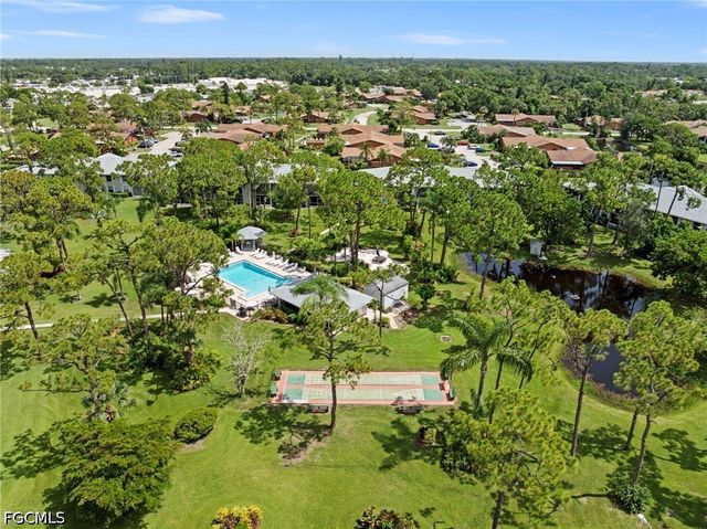 7104 Nantucket CIR 3, North Fort Myers, FL 33917
