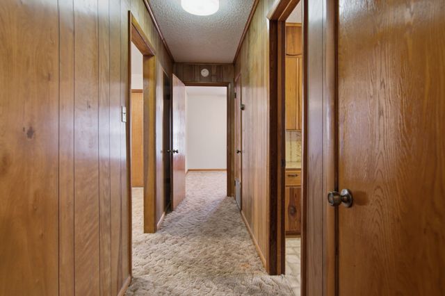 329 N Ash Avenue, Azle, TX 76020