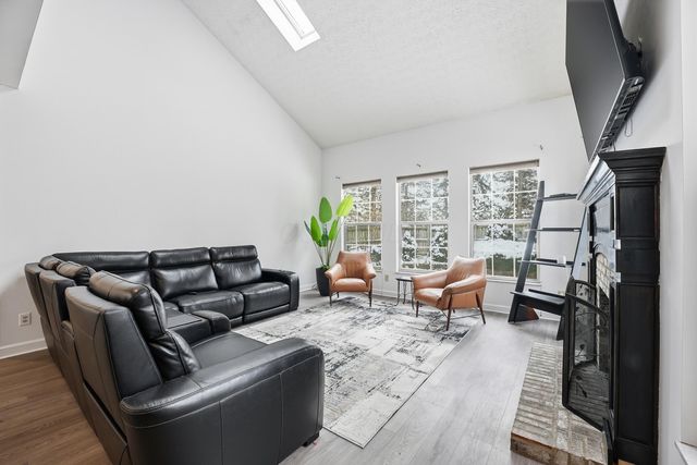 339 Aylesbury Drive S, Westerville, OH 43082