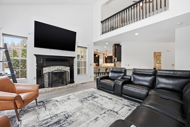 339 Aylesbury Drive S, Westerville, OH 43082