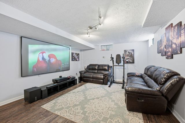 339 Aylesbury Drive S, Westerville, OH 43082