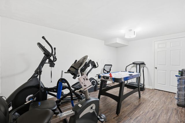 339 Aylesbury Drive S, Westerville, OH 43082