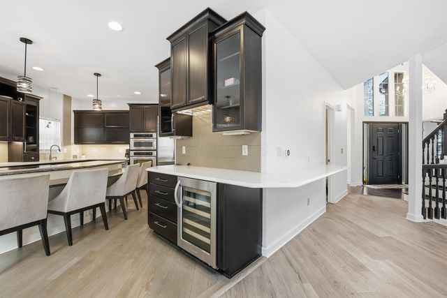 339 Aylesbury Drive S, Westerville, OH 43082