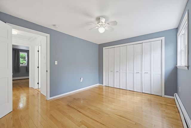 36 Stewart St, West Newbury, MA 01985
