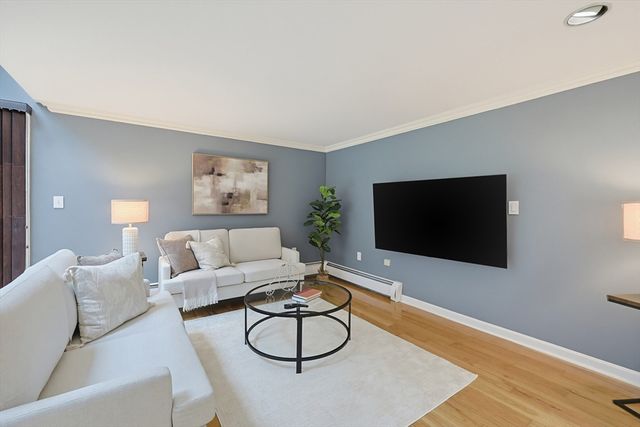 36 Stewart St, West Newbury, MA 01985