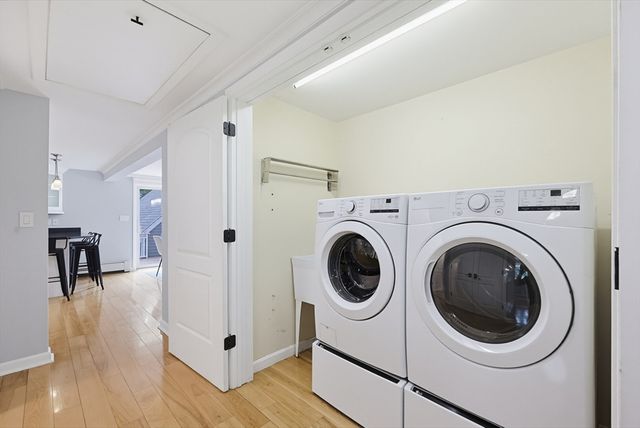 36 Stewart St, West Newbury, MA 01985