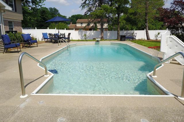 831 Massachusetts Drive, Union Twp, OH 45245