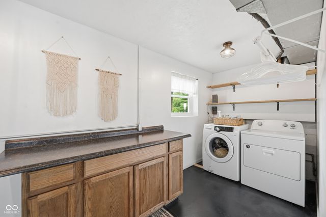 203 Kerr Drive, Lapel, IN 46051